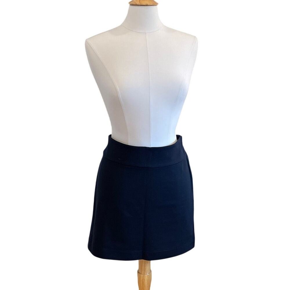 Banana Republic Lightweight Navy Blue Mini Skirt, Stretch, Y2K, Academia, Size 6